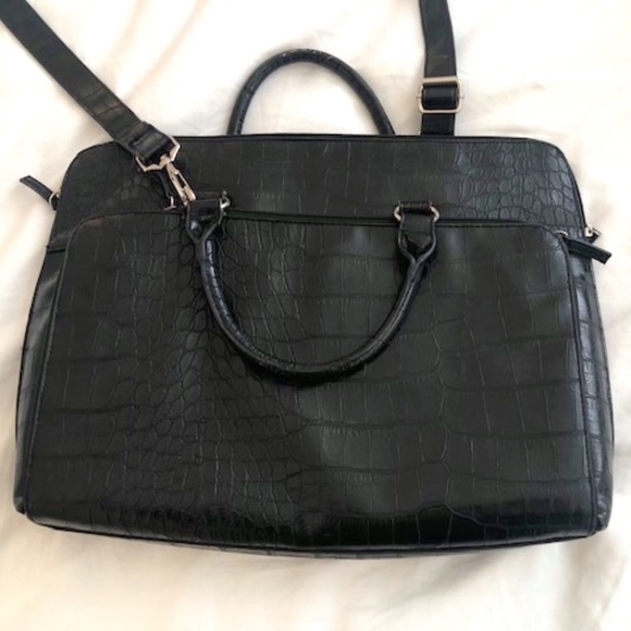 Bueno Collection Laptop/Messenger Bag Black Great Used Condition - Picture 1 of 10
